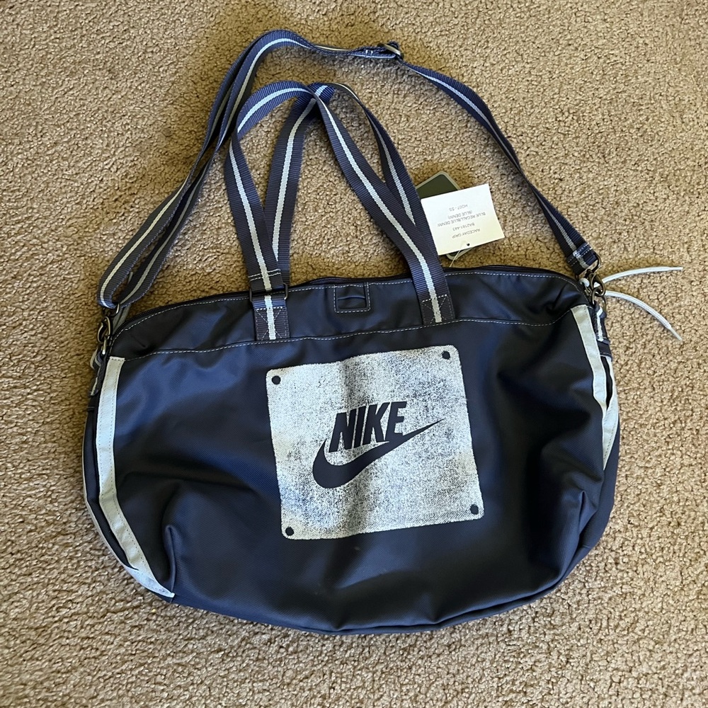 NWT Nike bags/ tote bags Blue Denim Size Medium (20*12)
